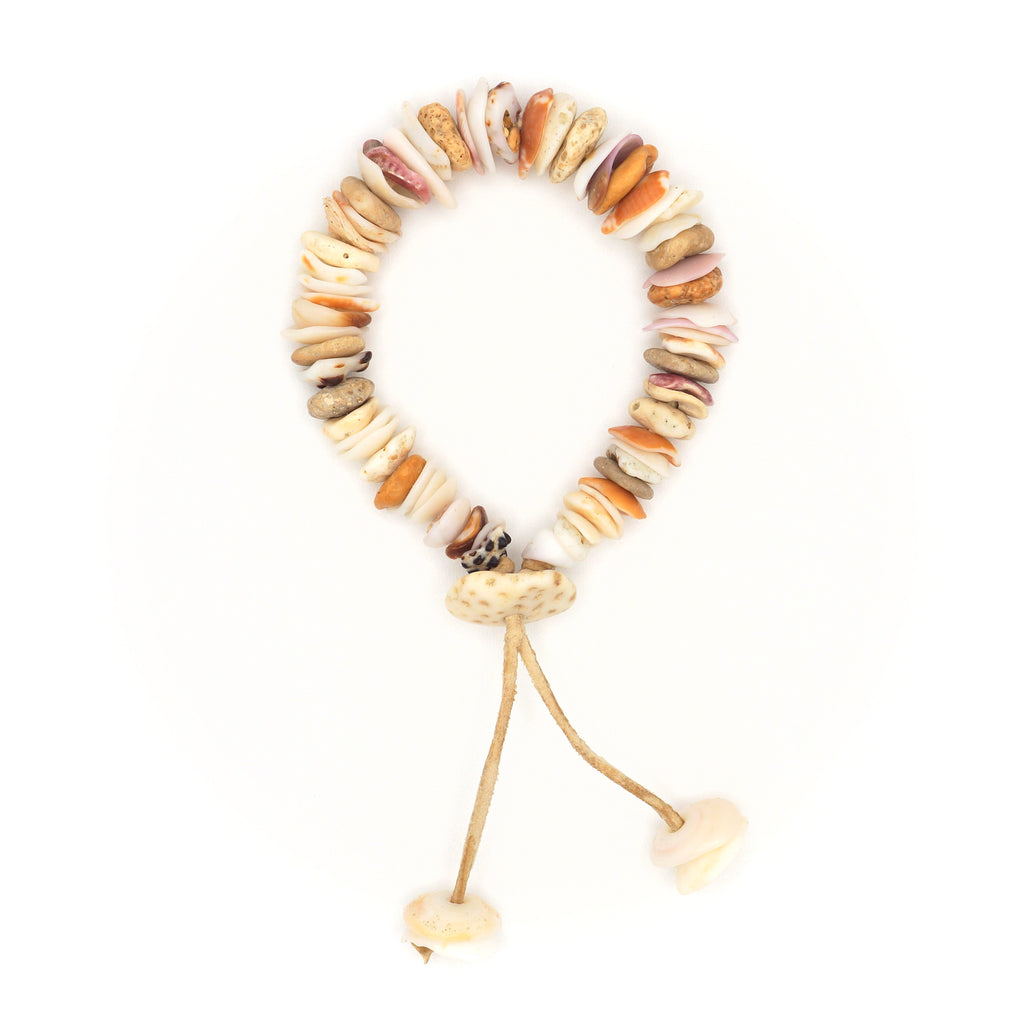 Kalihiwai Shells Bracelet